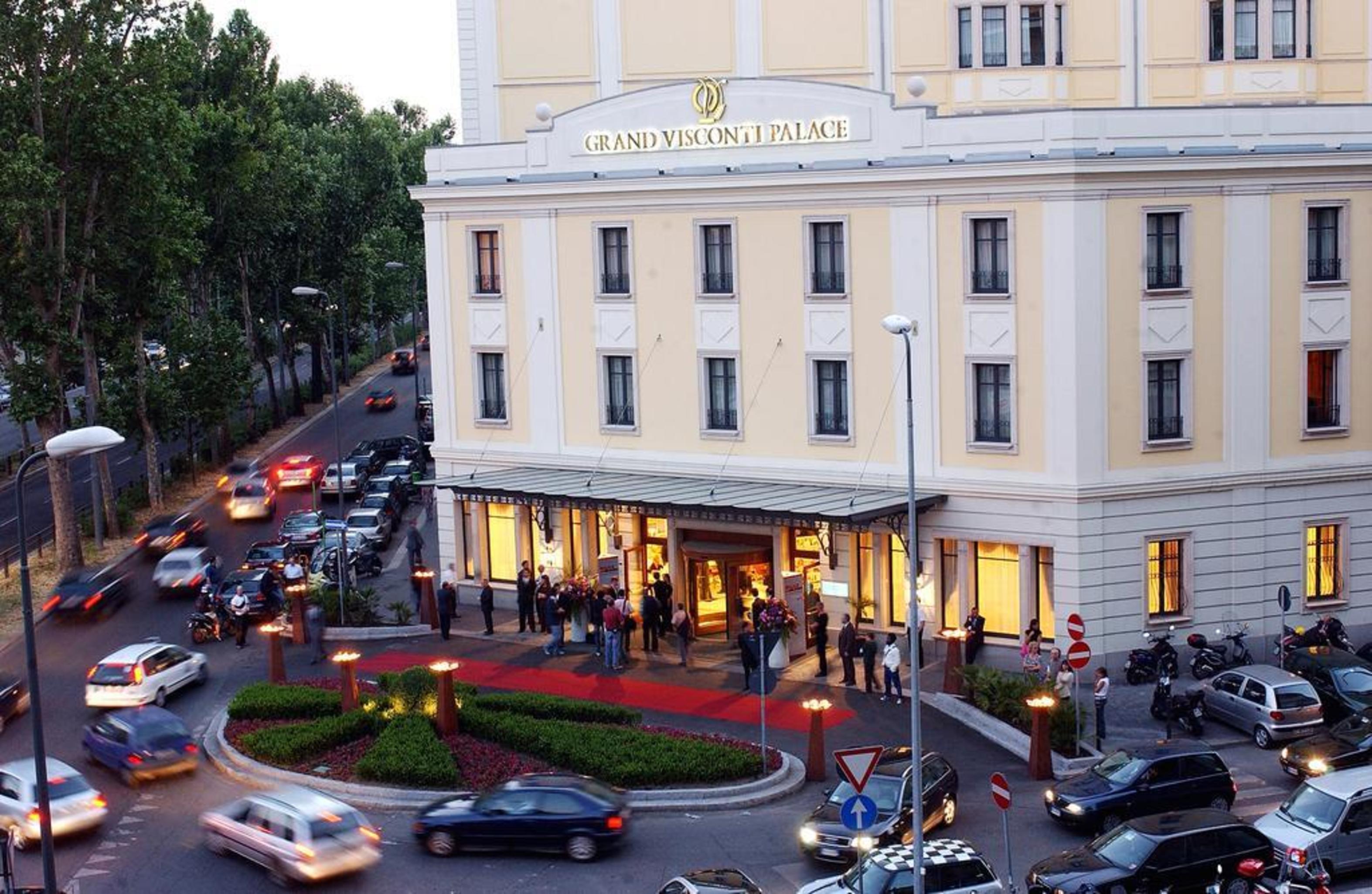 Grand Visconti Palace Hotell Milano Exteriör bild